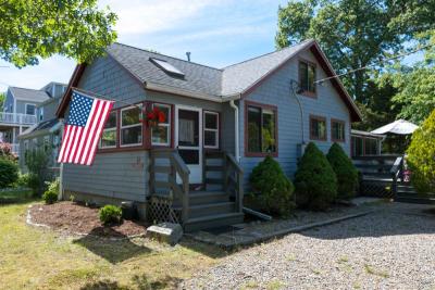 Front entrance and deck