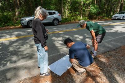 Participants learn about ticks. Photo source: Tom Goetz
